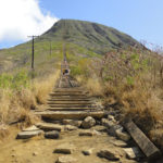 Subindo o Koko Crater, na ilha de Oahu no Hawaii