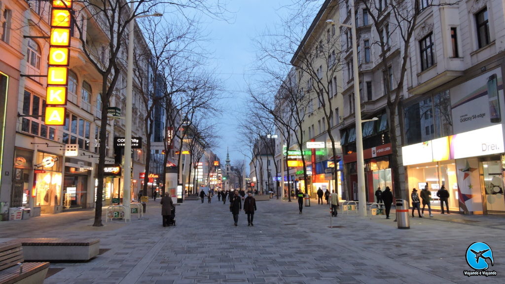 Mariahilfer Straße em Viena na Áustria