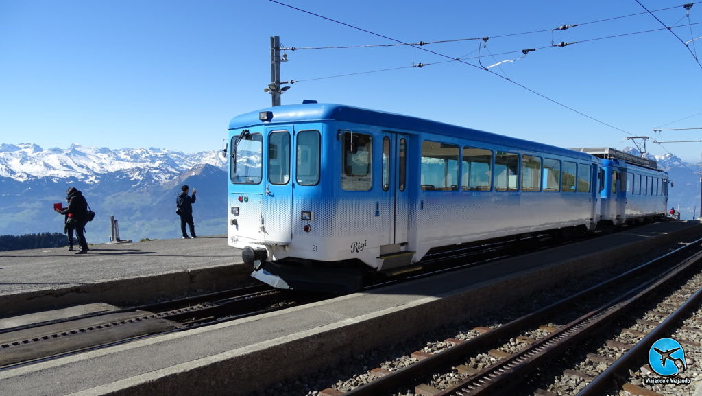 Trem para o Monte Rigi em Lucerna Luzern na Suíça