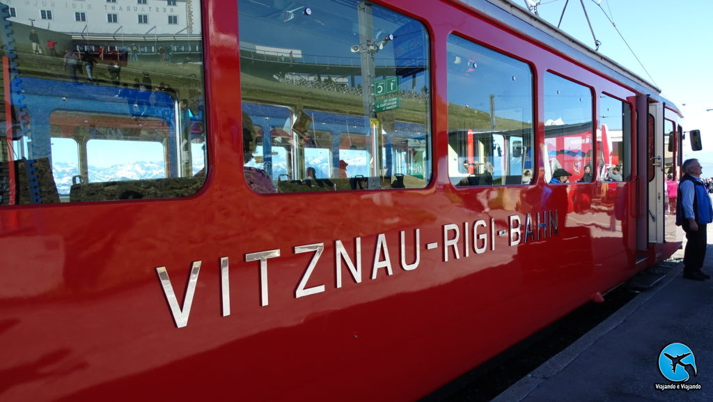 Train Vitznau Rigi Bahn em Lucerna