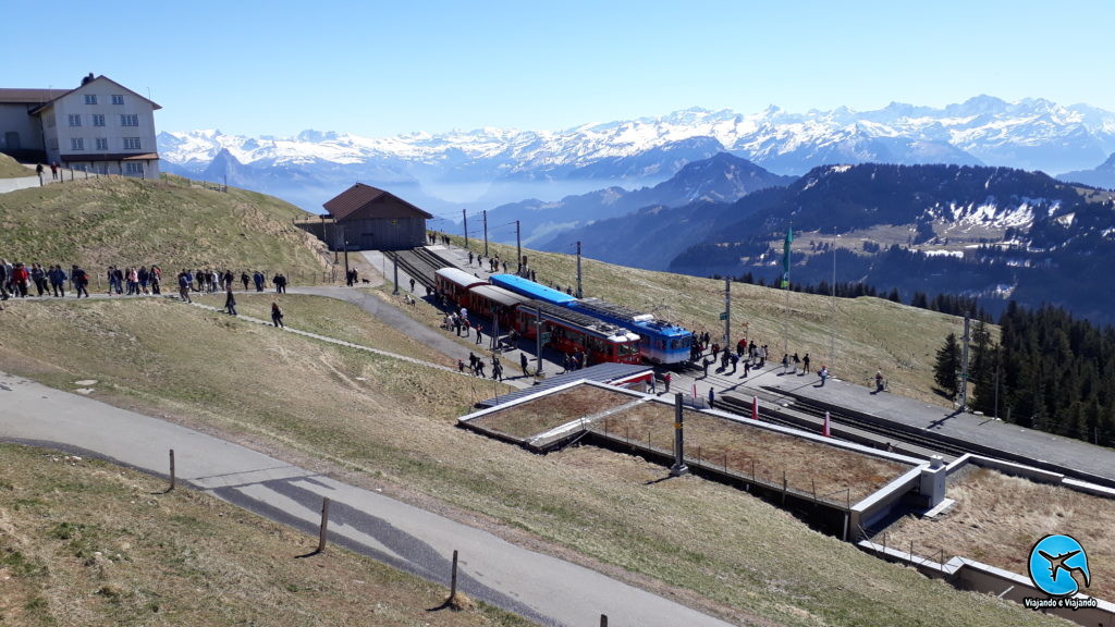 Estação de trem no Monte Rigi