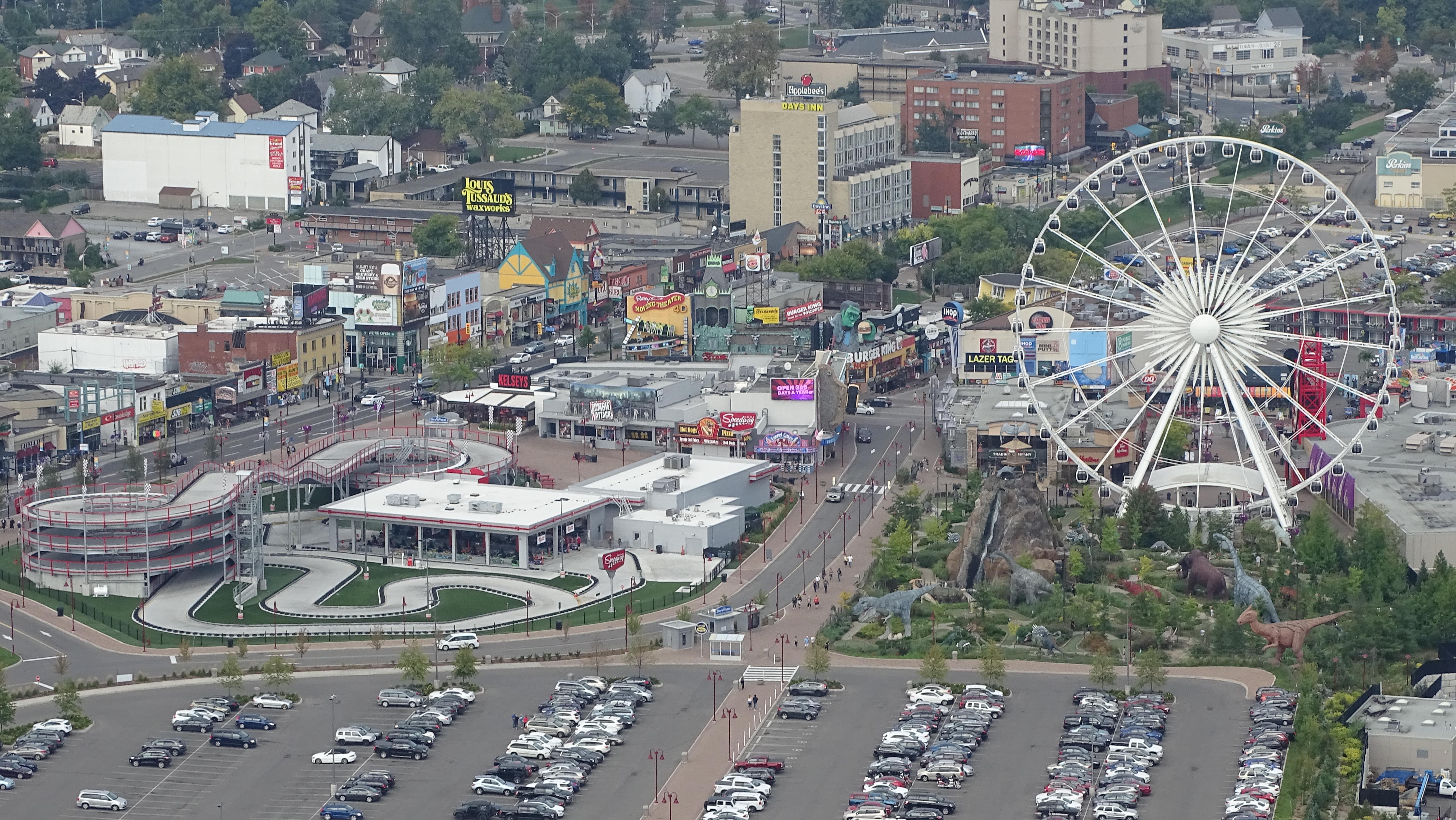 Skylon Tower Niagara Falls