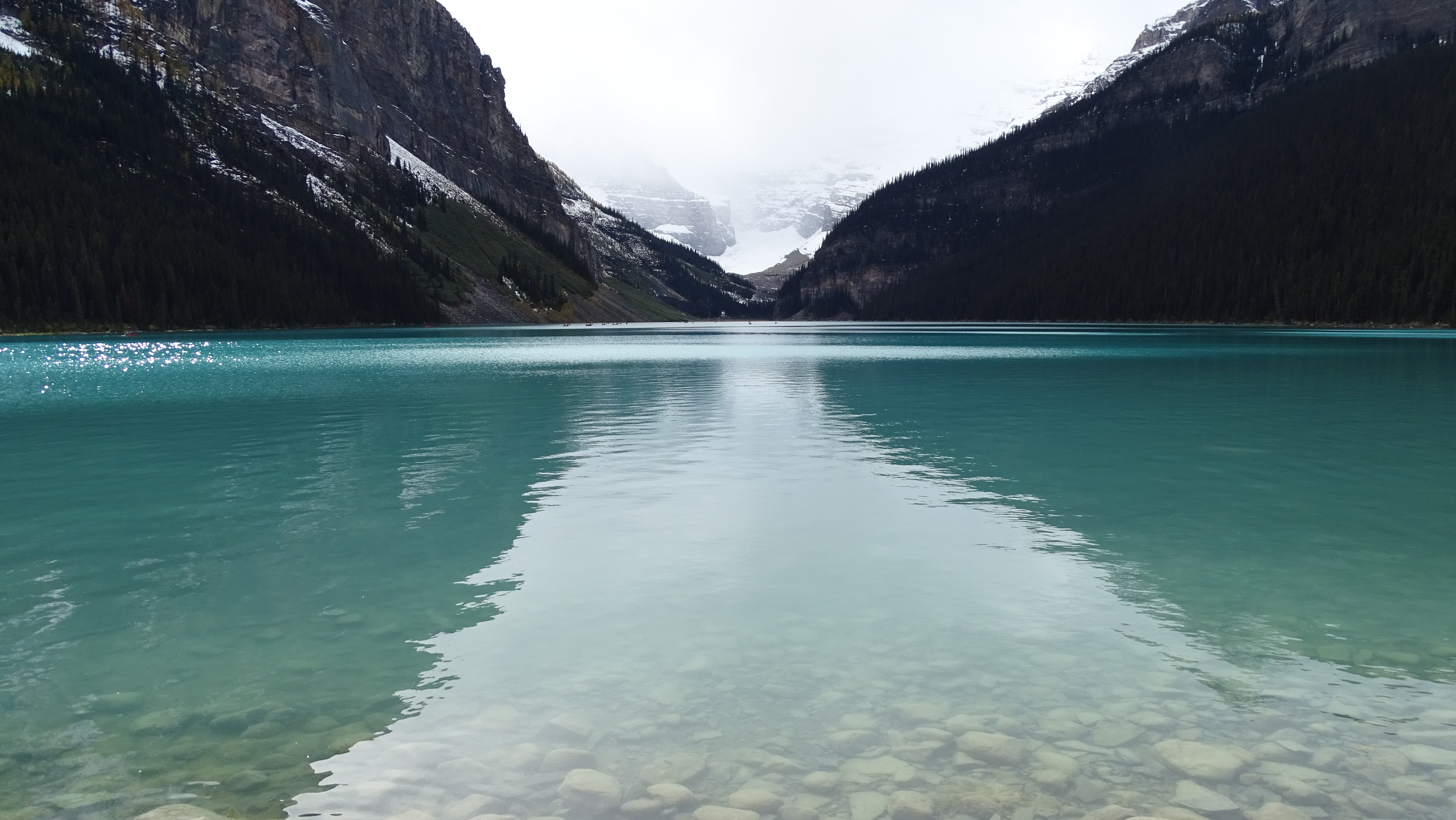 lake louise em banff