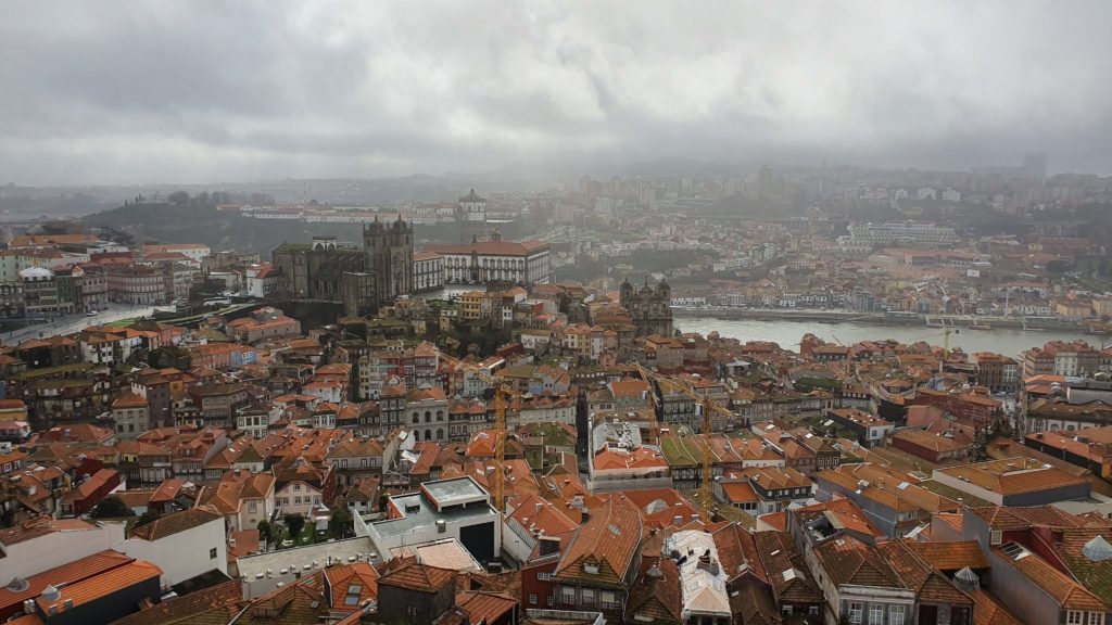 TORRE DOS CLÉRIGOS EM PORTO